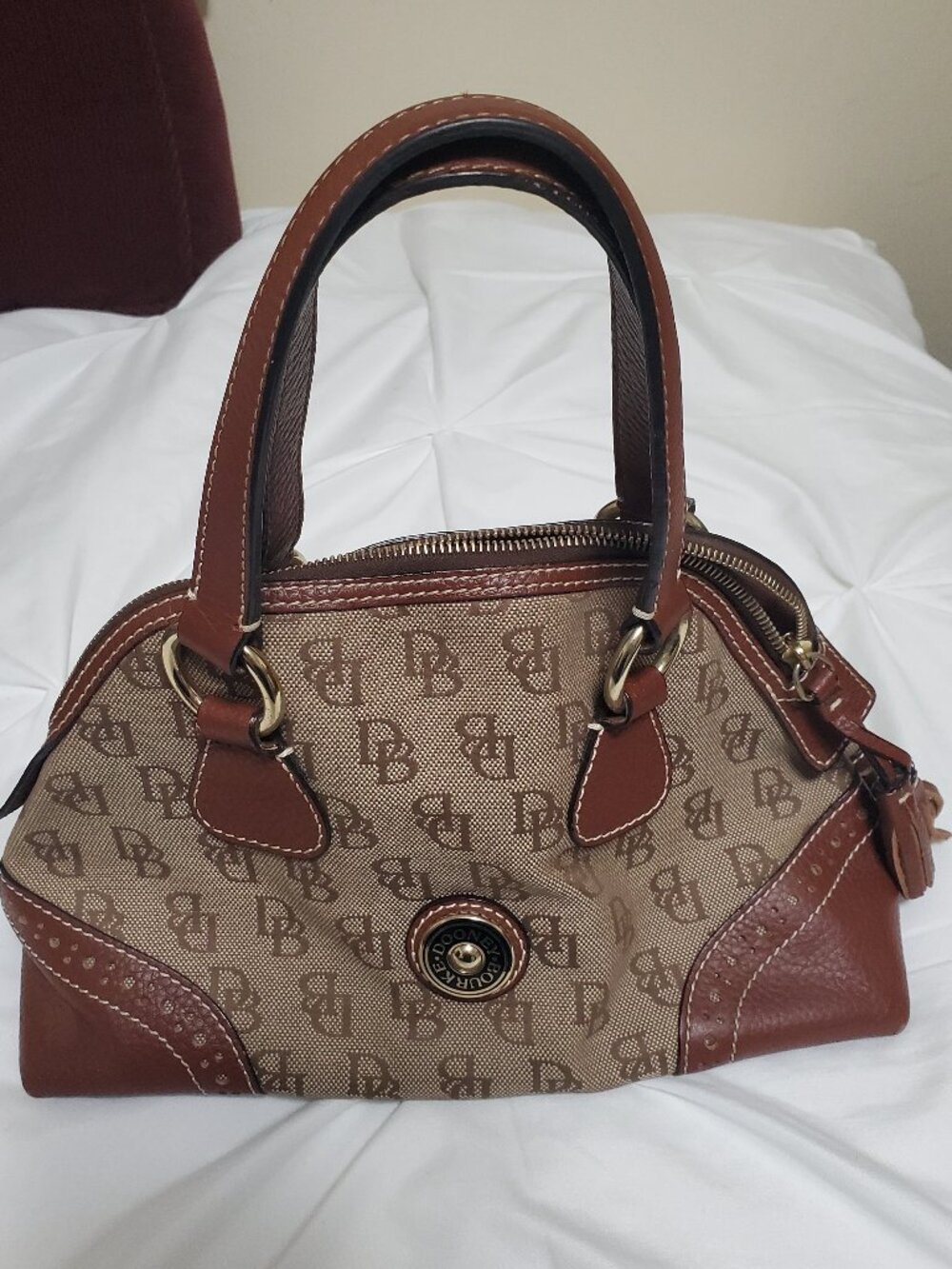 Dooney & Bourke Handbag